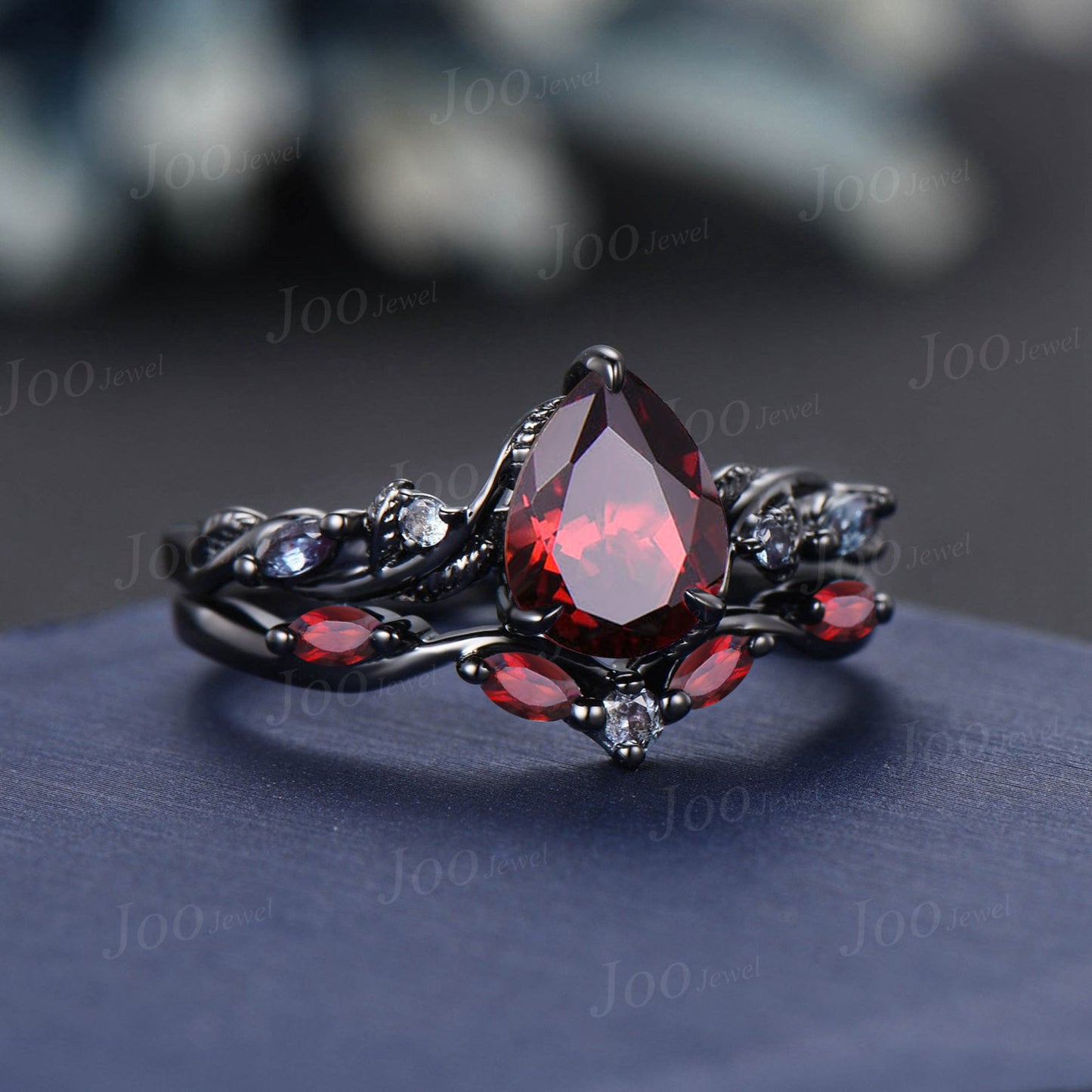 1.25ct Pear Cut Natural Red Garnet Black Gold Bridal Set Leaf Wedding Ring Garnet Alexandrite Wedding Ring Set Antique Vintage Proposal Gift