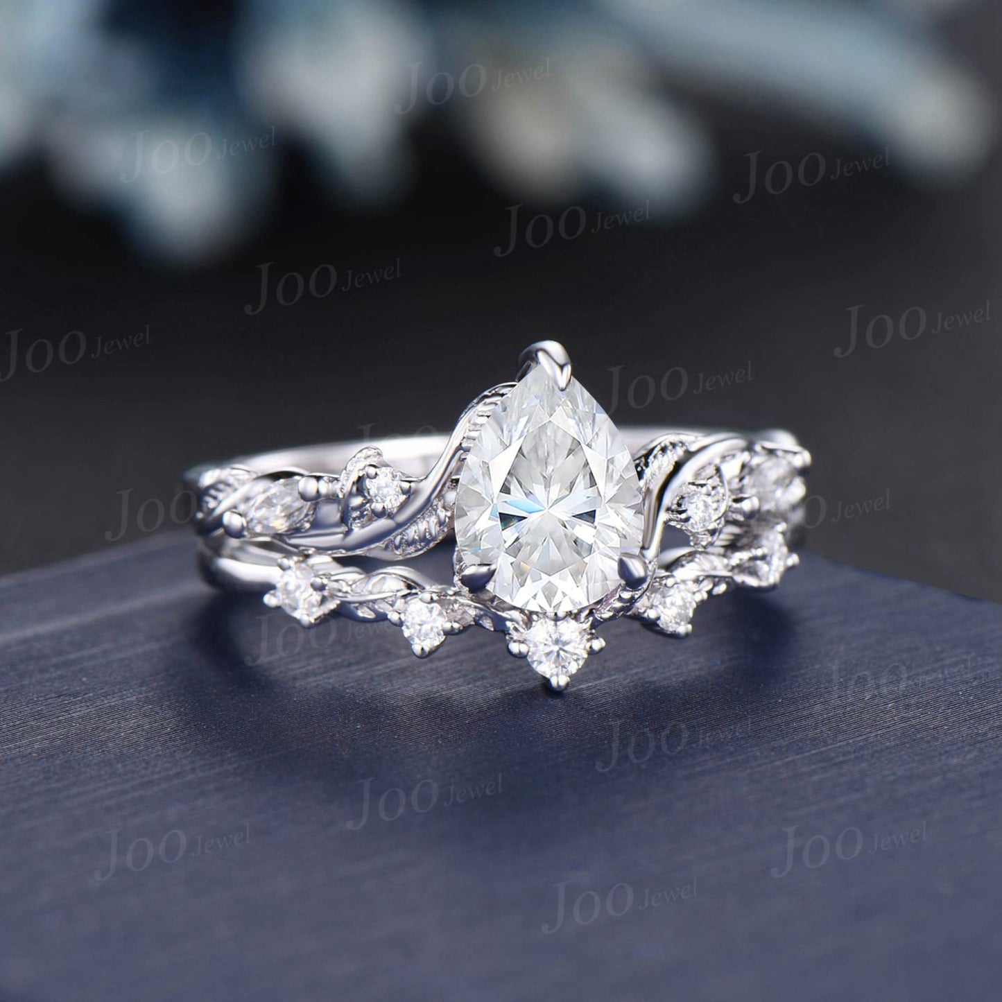 Vintage Pear Cut Diamond Engagement Ring Set Lab Grown Diamond IGI Certificate Wedding Ring for Women Nature Inspired Diamond Ring