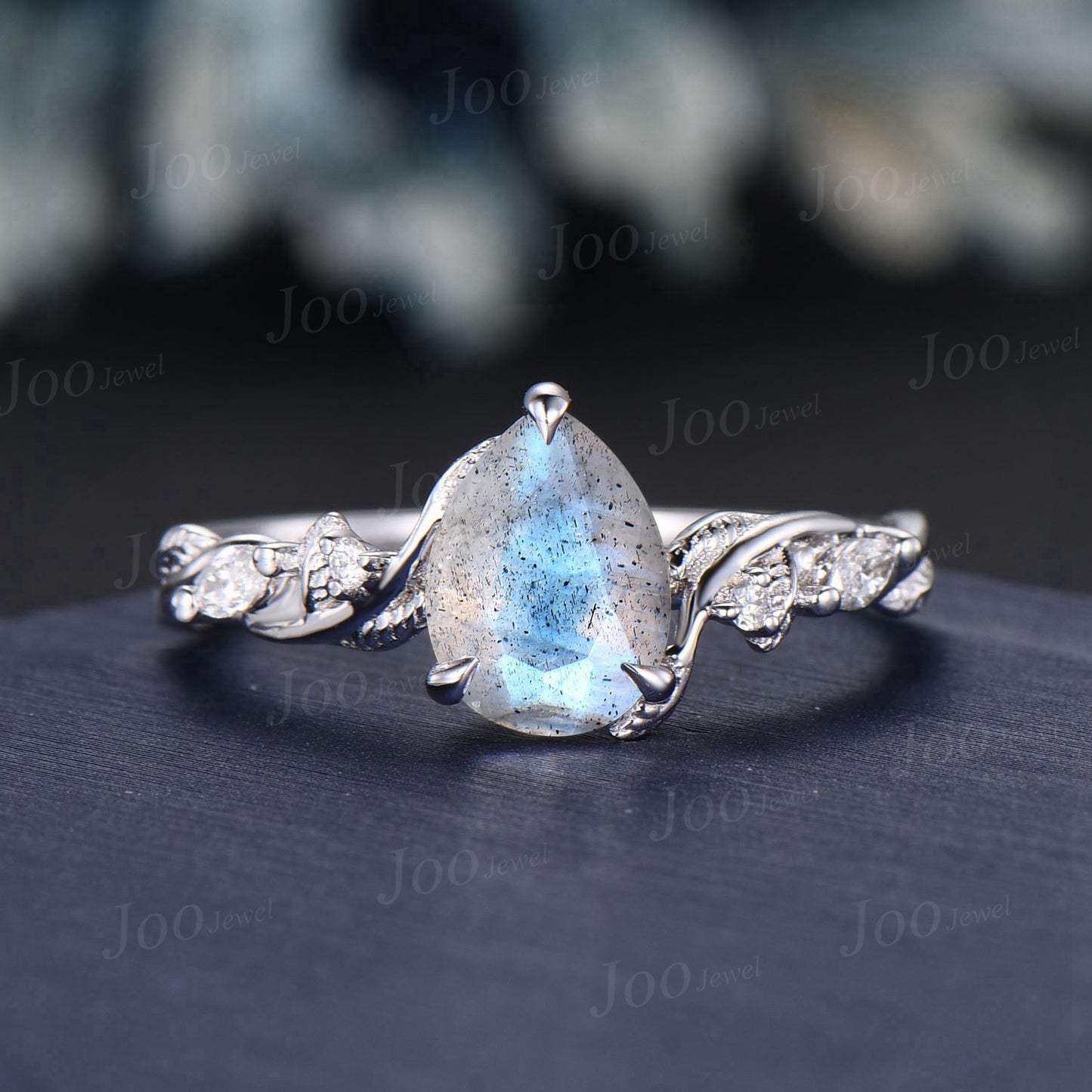 Natural Blue Labradorite Diamonds Engagement Ring Set Retro Pear Labradorite Ring Nature Inspired Crystal Bridal Ring Jewelry Gift For Women
