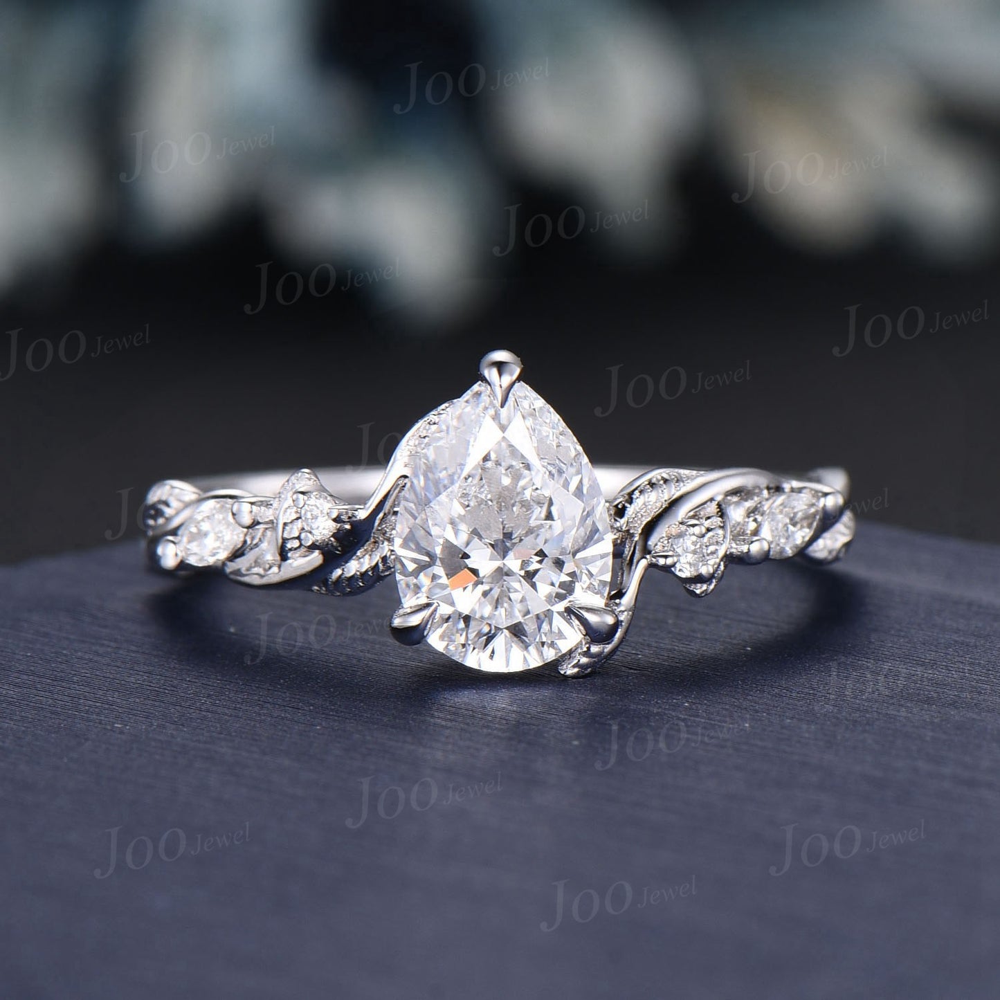 Twist Twig Vine Nature Inspired Pear Moissanite Engagement Ring Set 14K White Gold Leaf Moissanite Diamond Wedding Bridal Set Promise Gifts