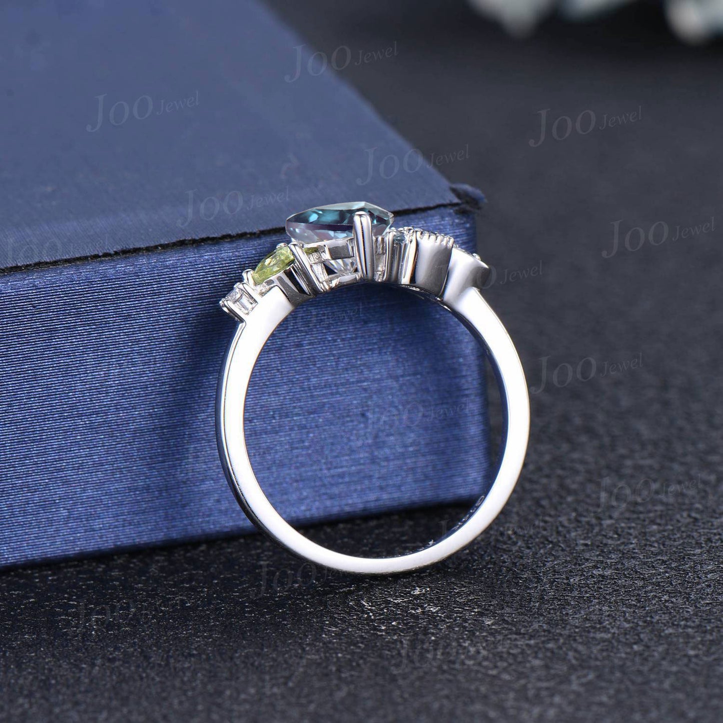 1.25ct Pear Alexandrite Cluster Engagement Rings Personalized Multi-stone Topaz Peridot Blue Sapphire Alexandrite Best Friend/Family Ring