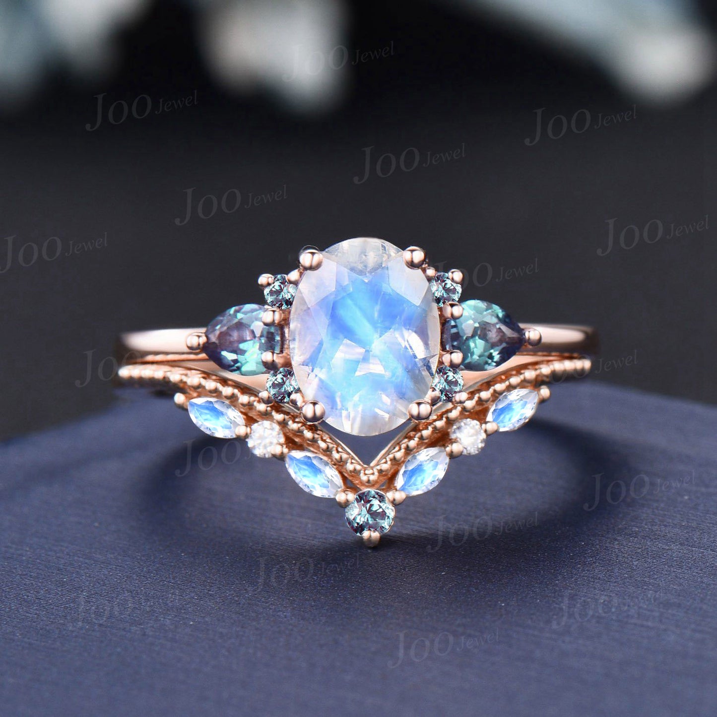 Oval Cut Natural Moonstone Alexandrite Engagement Ring Set 14K Rose Gold June Birthstone Wedding Ring Unique Vintage Style Gemstone Jewelry