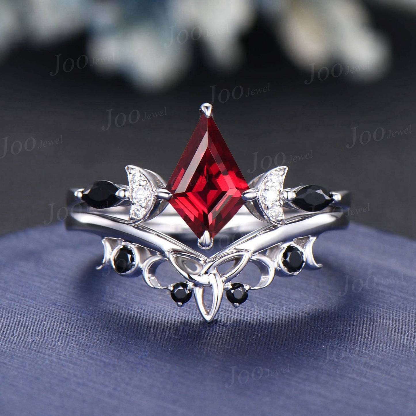 Unique Kite Cut Natural Red Garnet Engagement Ring Set Crescent Moon Wedding Ring Garnet and Black Gemstone Ring Celtic Knot Gothic Ring Set