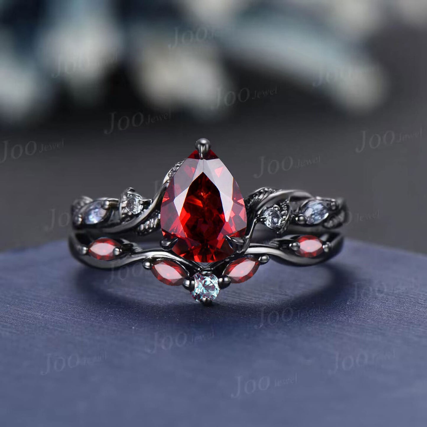 1.25ct Pear Cut Natural Red Garnet Black Gold Bridal Set Leaf Wedding Ring Garnet Alexandrite Wedding Ring Set Antique Vintage Proposal Gift