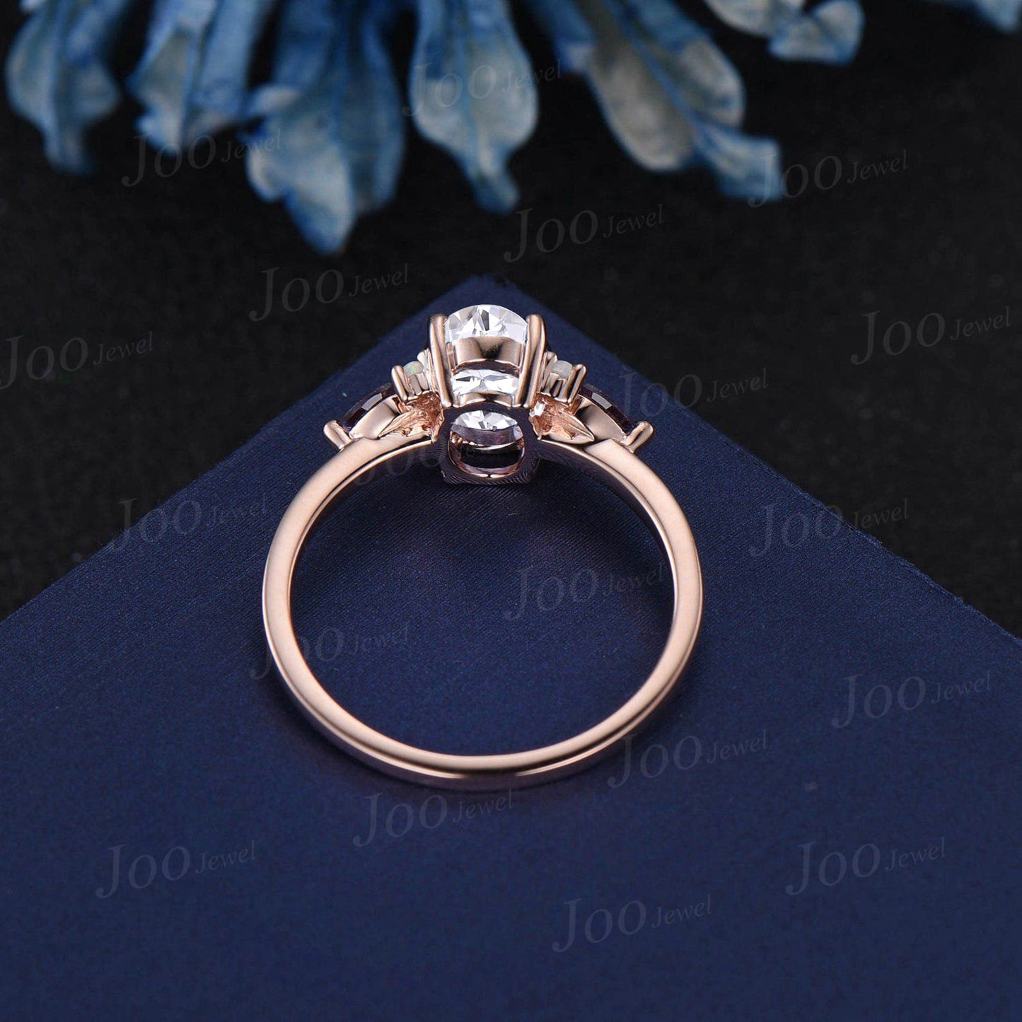 1.5ct Oval Moissanite Engagement Ring 14K Rose Gold Vintage Color-Change Alexandrite Wedding Ring Unique Anniversary/Proposal Gifts Fiancée