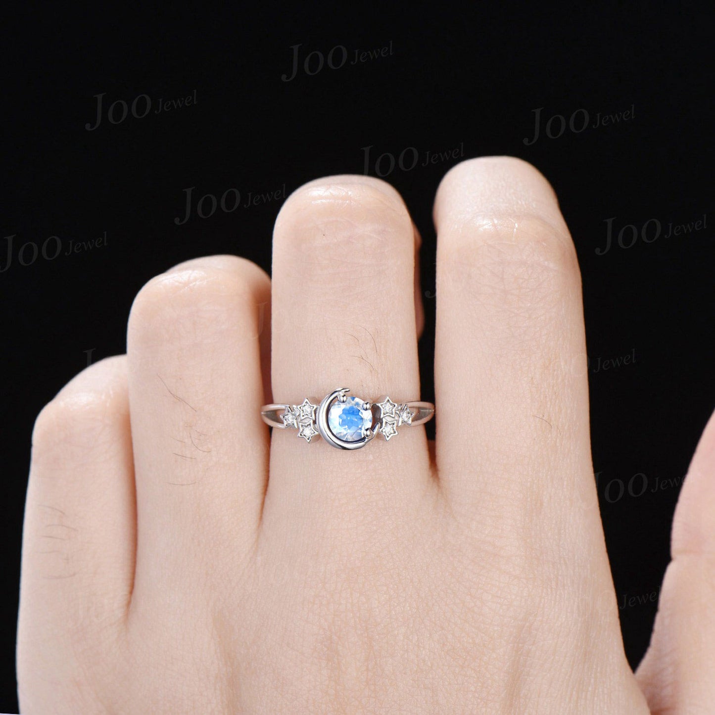 Round Natural Moonstone Promise Ring Rainbow Moonstone Moon Engagement Ring Sterling Silver Split Shank Cluster Star Wedding Ring for Women