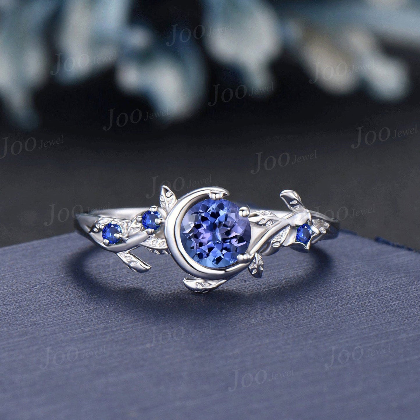 Natural Blue Tanzanite Moon Wedding Ring Vintage Silver 5mm Round Tanzanite Sapphire Engagement Ring Unique December Birthstone Jewelry Gift