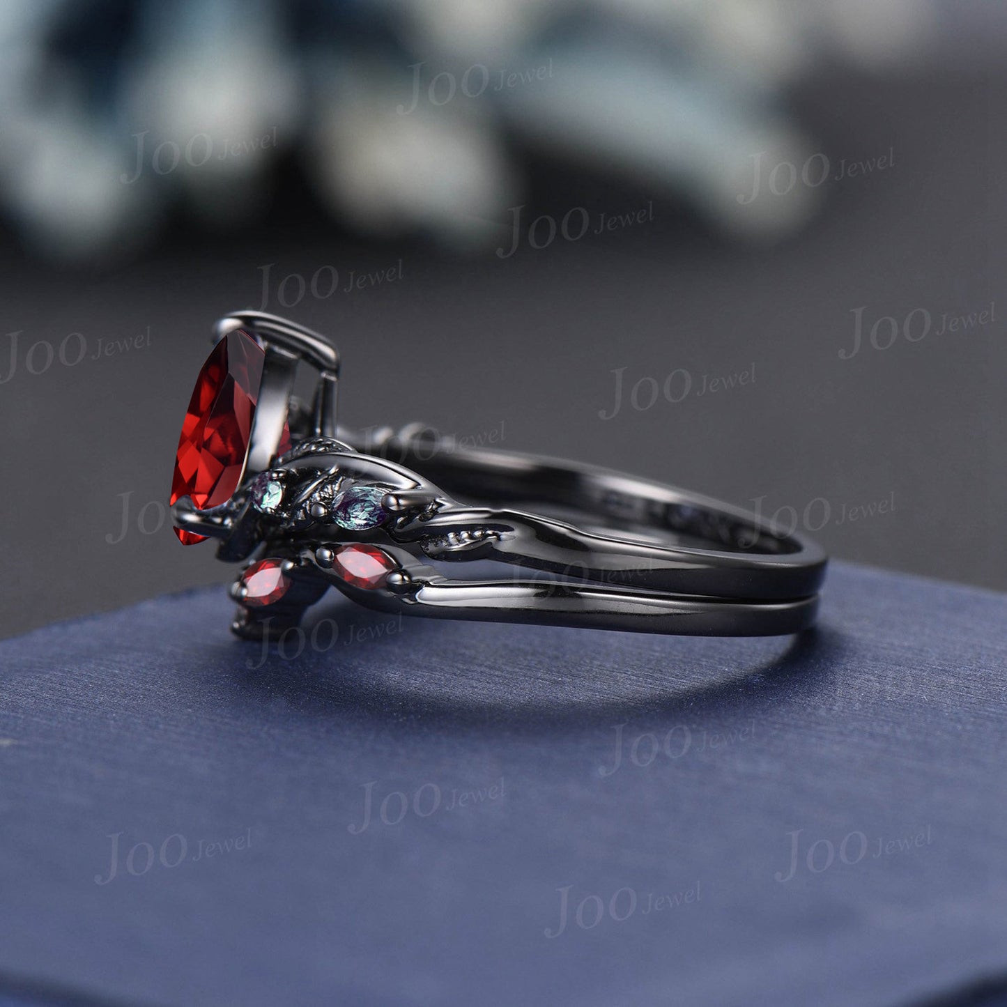 1.25ct Pear Cut Natural Red Garnet Black Gold Bridal Set Leaf Wedding Ring Garnet Alexandrite Wedding Ring Set Antique Vintage Proposal Gift