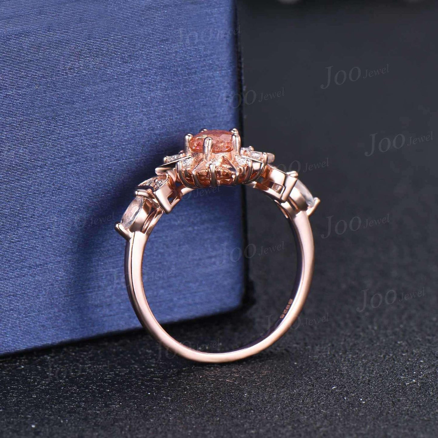 Round Cut Nature Sunstone Ring Sun Engagement Ring Orange Gemstone Jewelry Starburst Moon Ring for Women Unique Healing Stone Ring Gifts