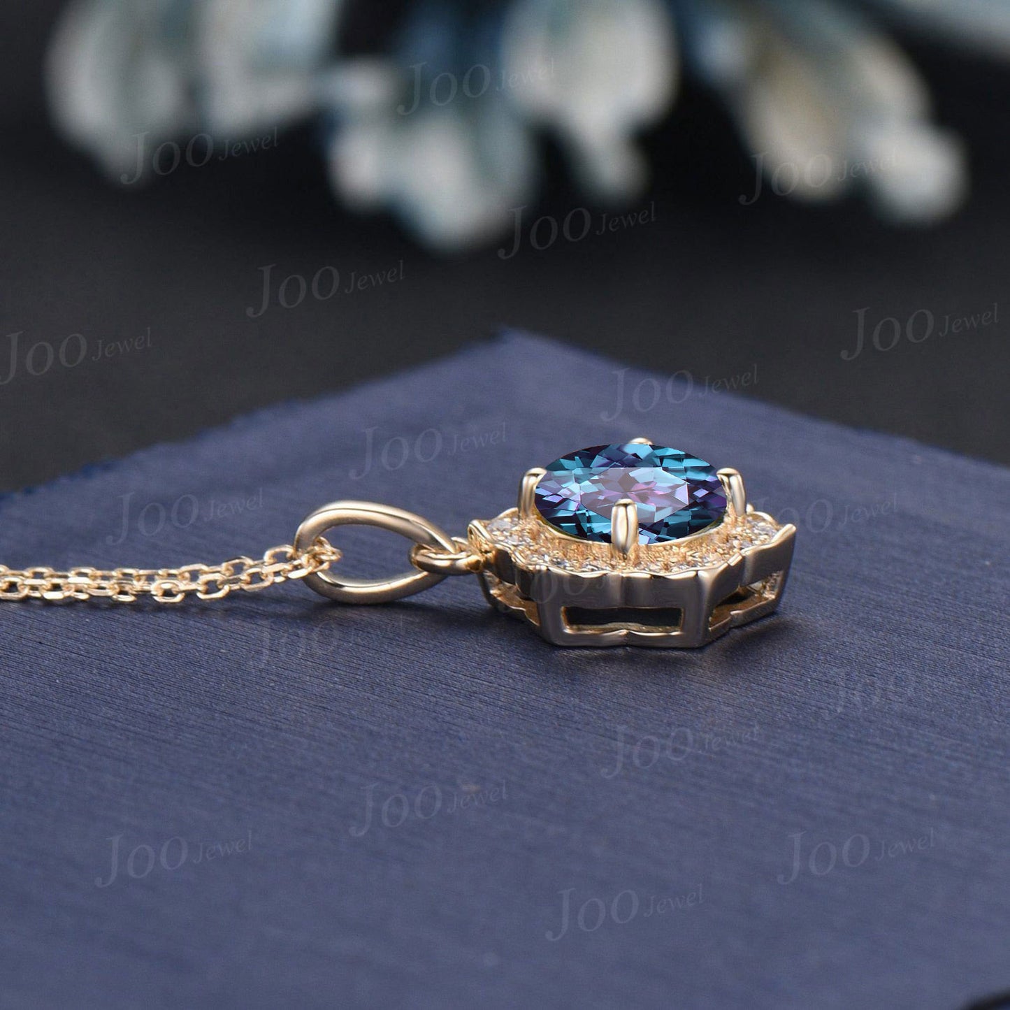 Flower Alexandrite Pendant Solid Gold Round Color-Change Alexandrite Halo Moissanite Necklace June Birthstone Birthday/Anniversary Gifts