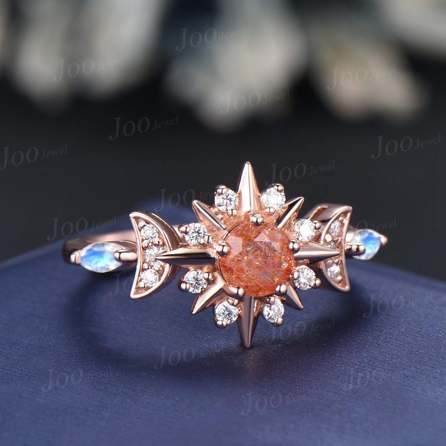 Round Cut Nature Sunstone Ring Sun Engagement Ring Orange Gemstone Jewelry Starburst Moon Ring for Women Unique Healing Stone Ring Gifts