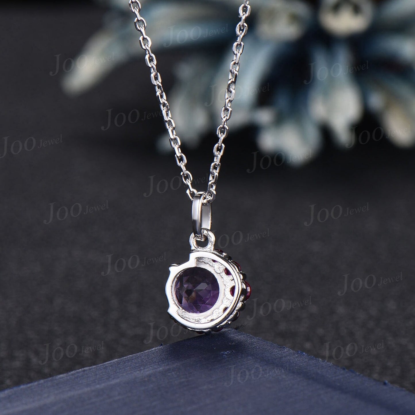Round Color-Change Alexandrite Ruby Necklace Sterling Silver Crescent Moon Pendant Vintage Antique June Birthstone Necklace Birthday Gifts