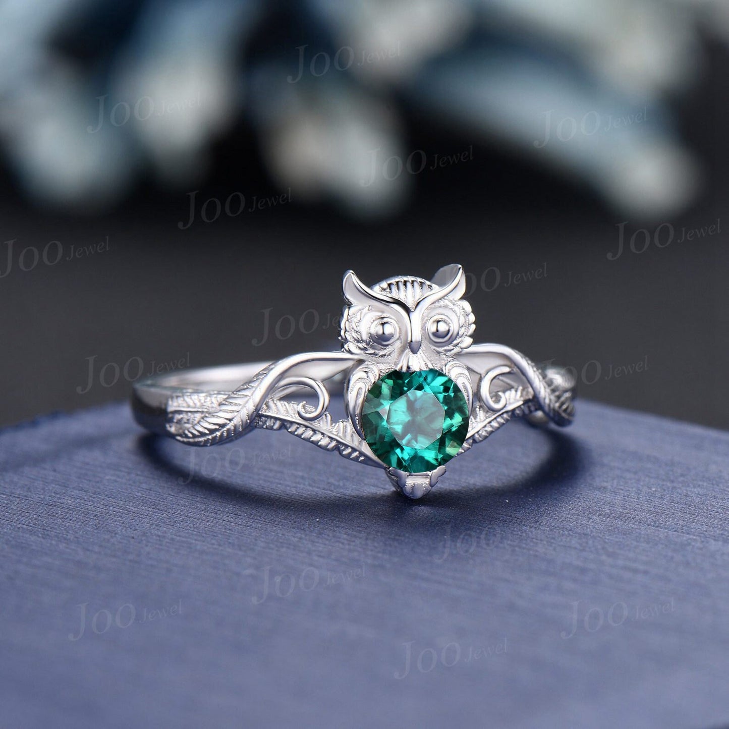 Unique Branch Twig Vine Owl Engagement Ring 5mm Round Green Emerald Nature Wedding Ring Antique Owl Feather Animal Inspired Emerald Jewelry