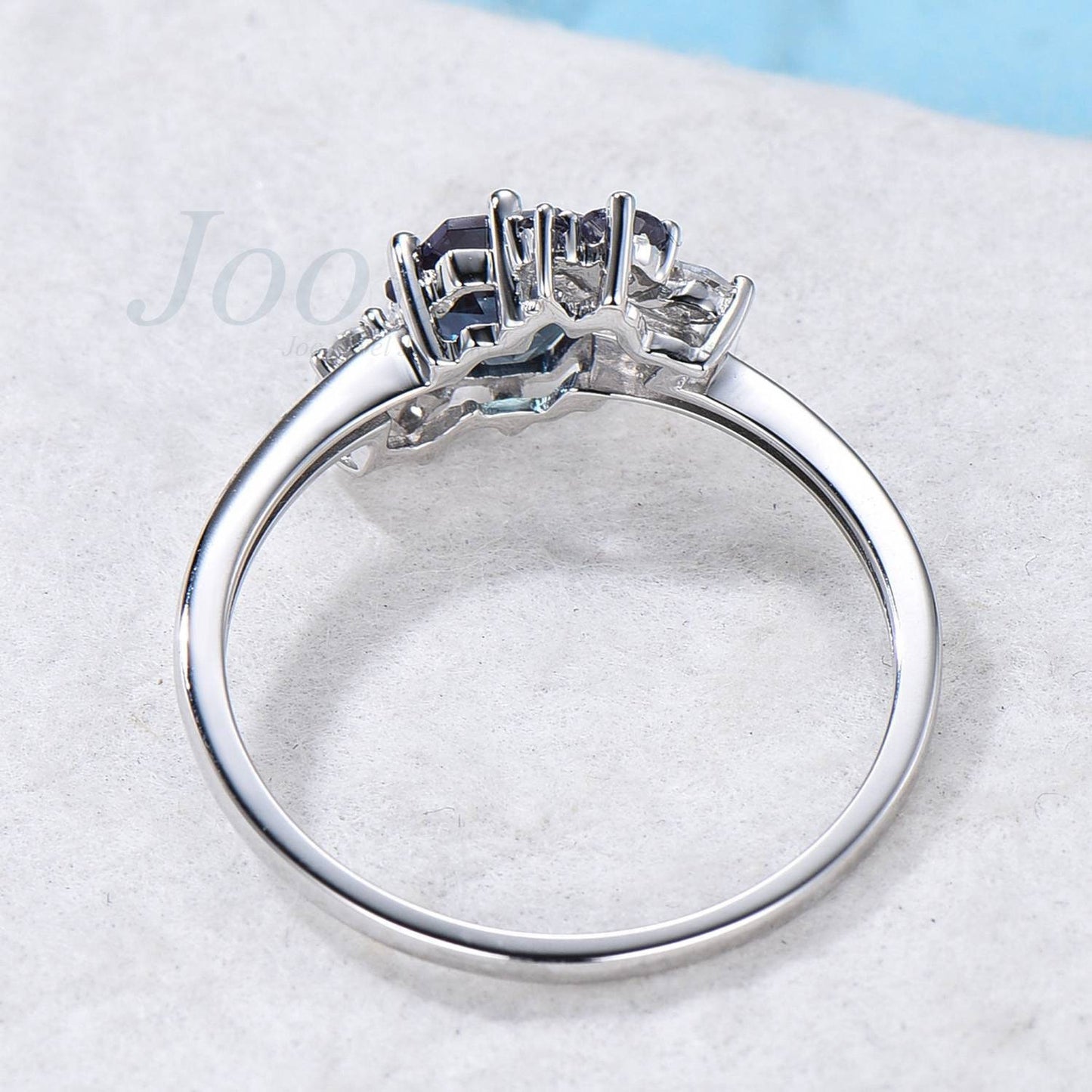 Hexagon Engagement Ring Alexandrite Ring Vintage Unique Cluster Diamond Ring Alexandrite Engagement Rings June Birthstone Wedding Ring Women