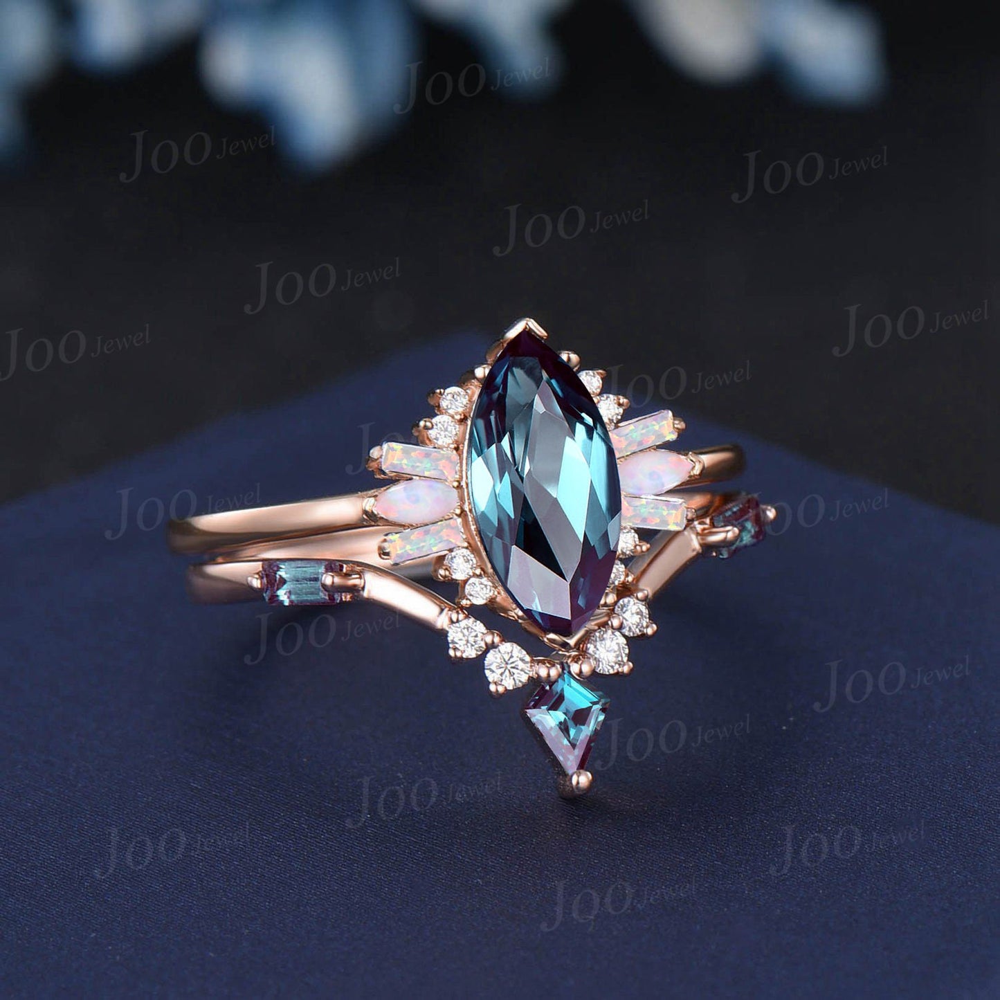Marquise Cut Color-Change Alexandrite Ring Set Opal Moissanite Cluster Engagement Ring Unique Kite Alexandrite Wedding Ring Anniversary Gift