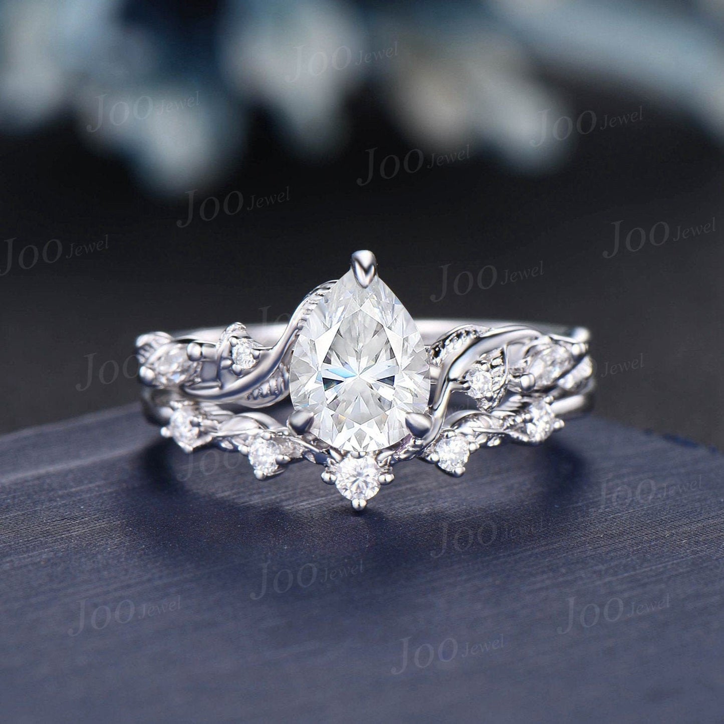 Nature Inspired Pear Moissanite Engagement Ring Set Twisted Vine Diamond Wedding Ring Teardrop Moissanite Bridal Set
