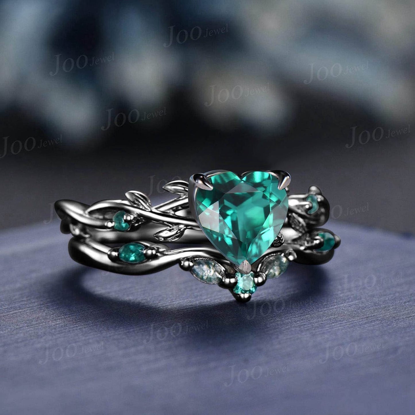 14K Black Gold Twig Vine Heart Cut Green Emerald Engagement Ring Set Moss Agate Wedding Ring Set Goth Black Promise Ring Women Jewelry Gifts