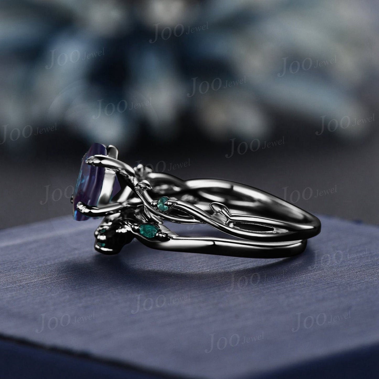 Princess Cut Color-Change Alexandrite Emerald Ring Set Gothic Witchy Black Gold Proposal Ring June Birthstone Bridal Set Anniversary Gifts