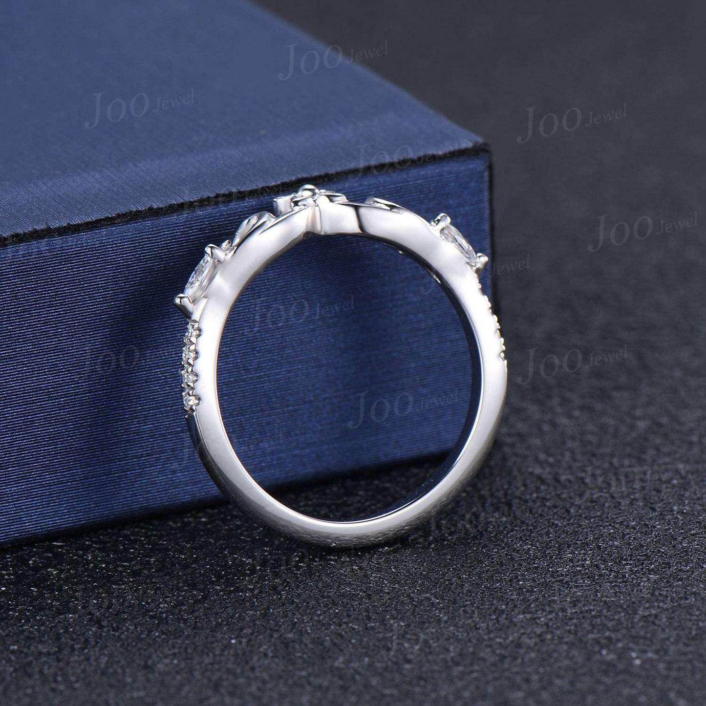 Nature Inspired Moissanite Contour Wedding Band 14K Gold Unique Floral Curved Wedding Ring Twig Vine Stackable Filigree Bridal Promise Ring