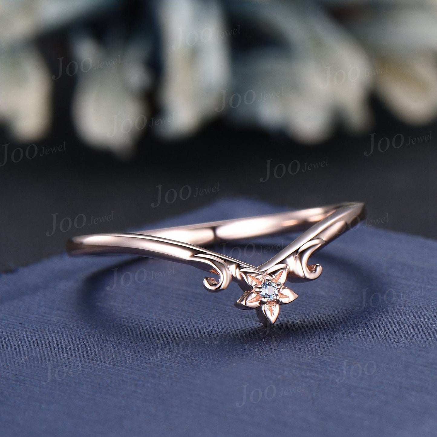 Nature Inspired Band Alexandrite Contour Wedding Band Rose Gold Unique Floral Curved Wedding Ring Twig Vine Stackable Bridal Promise Ring