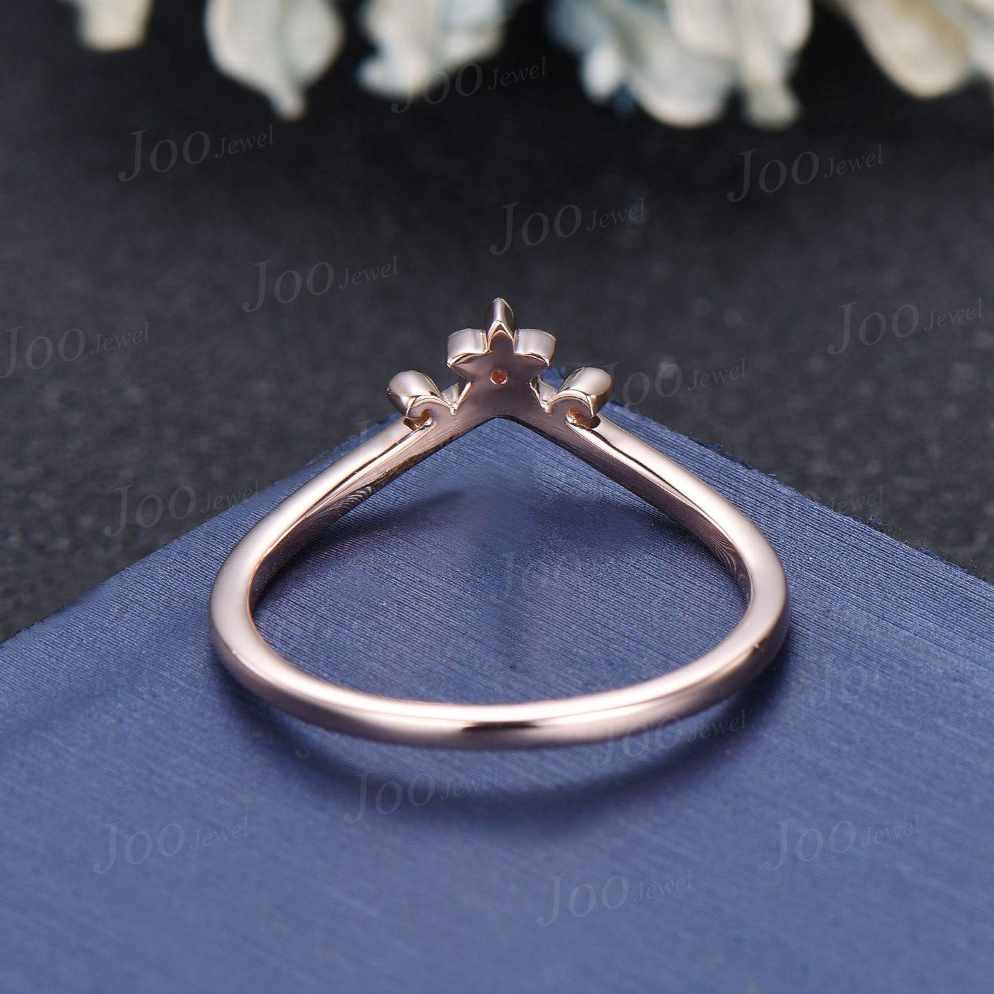 Nature Inspired Band Alexandrite Contour Wedding Band Rose Gold Unique Floral Curved Wedding Ring Twig Vine Stackable Bridal Promise Ring