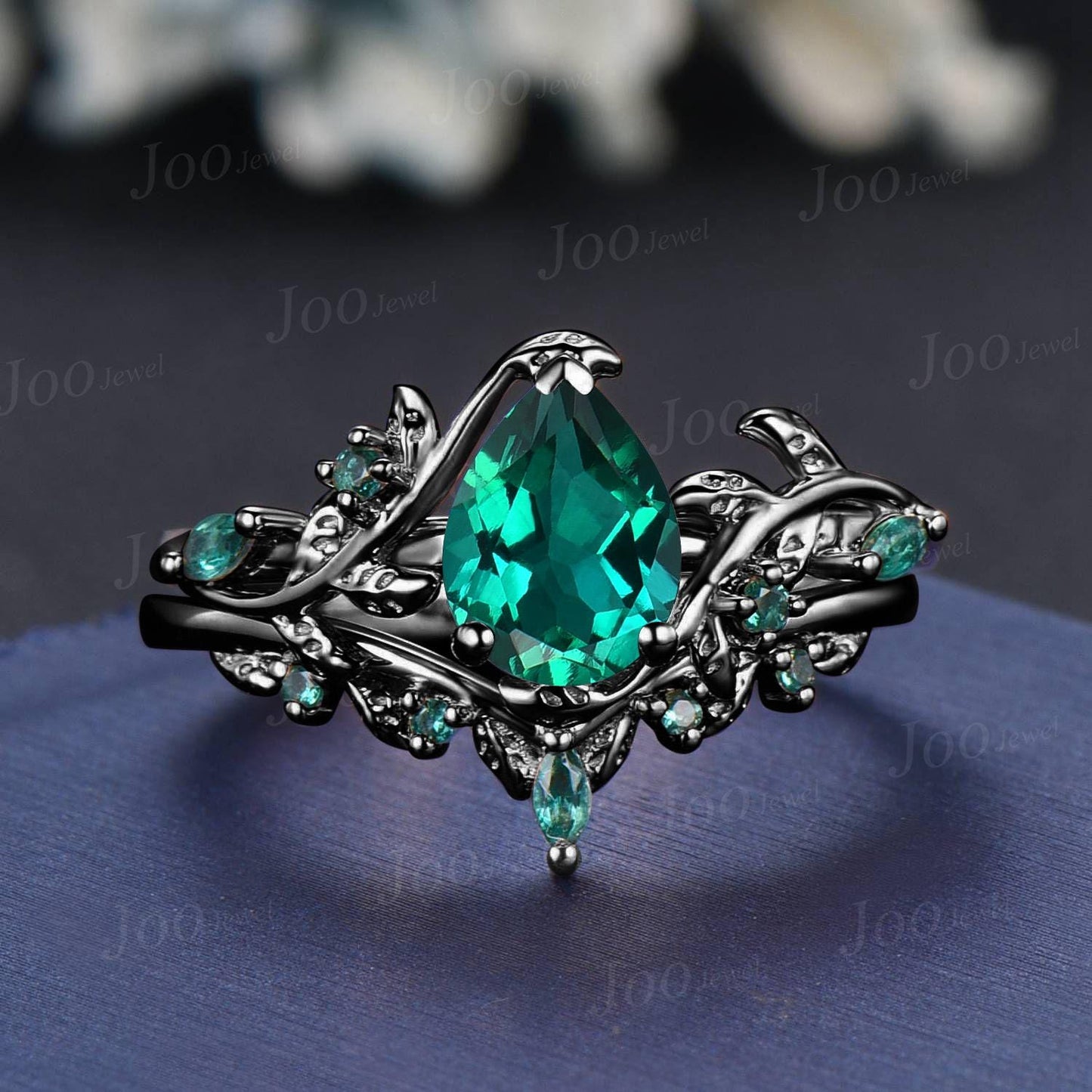 Vintage Pear Cut Green Emerald Engagement Ring Black Gold Twig Leaf Emerald Wedding Ring Nature Inspired Ring Black Bridal Promise Ring Set
