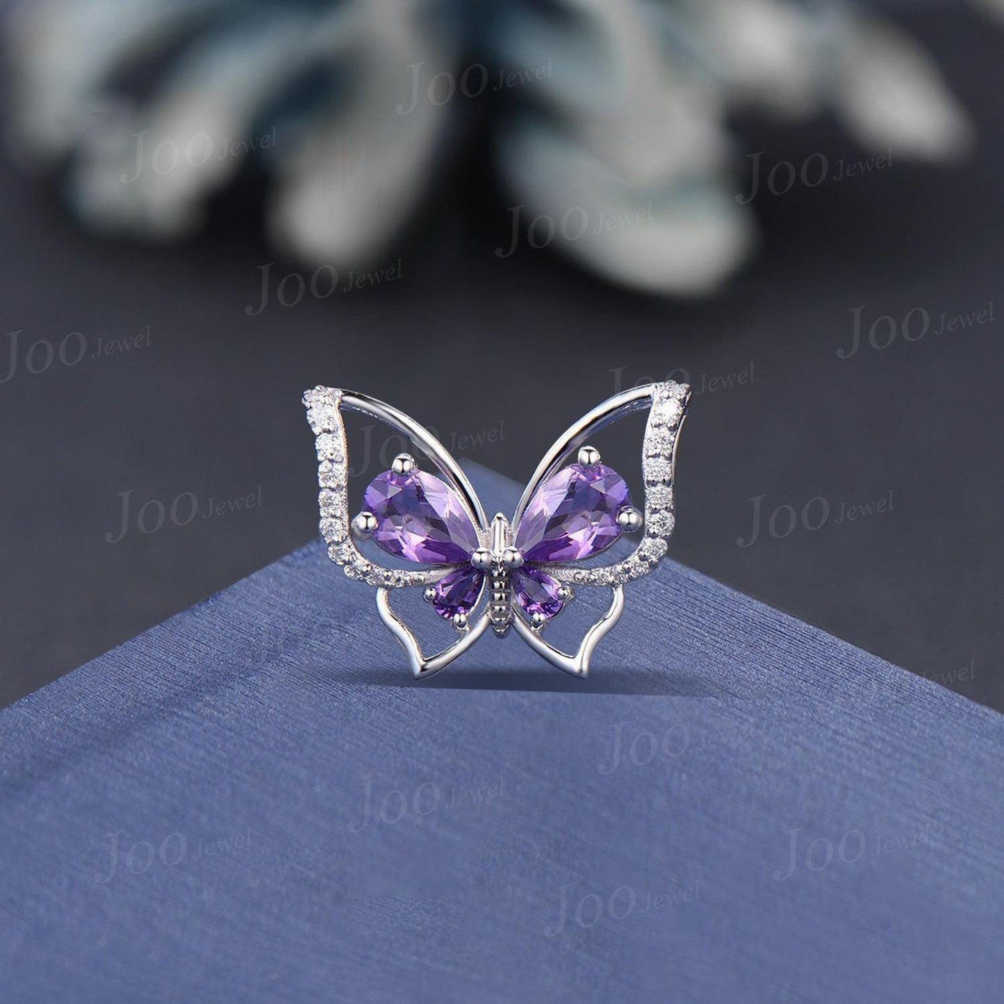Natural Pear Amethyst Brooch Butterfly Animal Pins Sterling Silver Purple Crystal Brooches for Lady Women Dress Shirt Bag Personalized Gifts