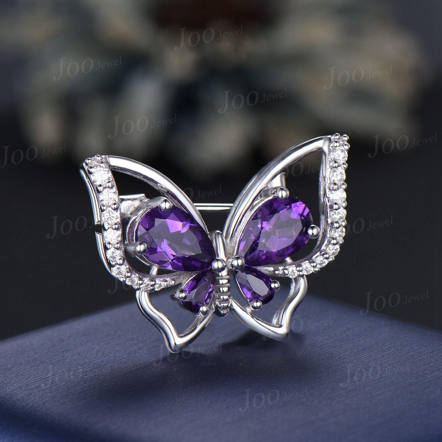 Natural Pear Amethyst Brooch Butterfly Animal Pins Sterling Silver Purple Crystal Brooches for Lady Women Dress Shirt Bag Personalized Gifts