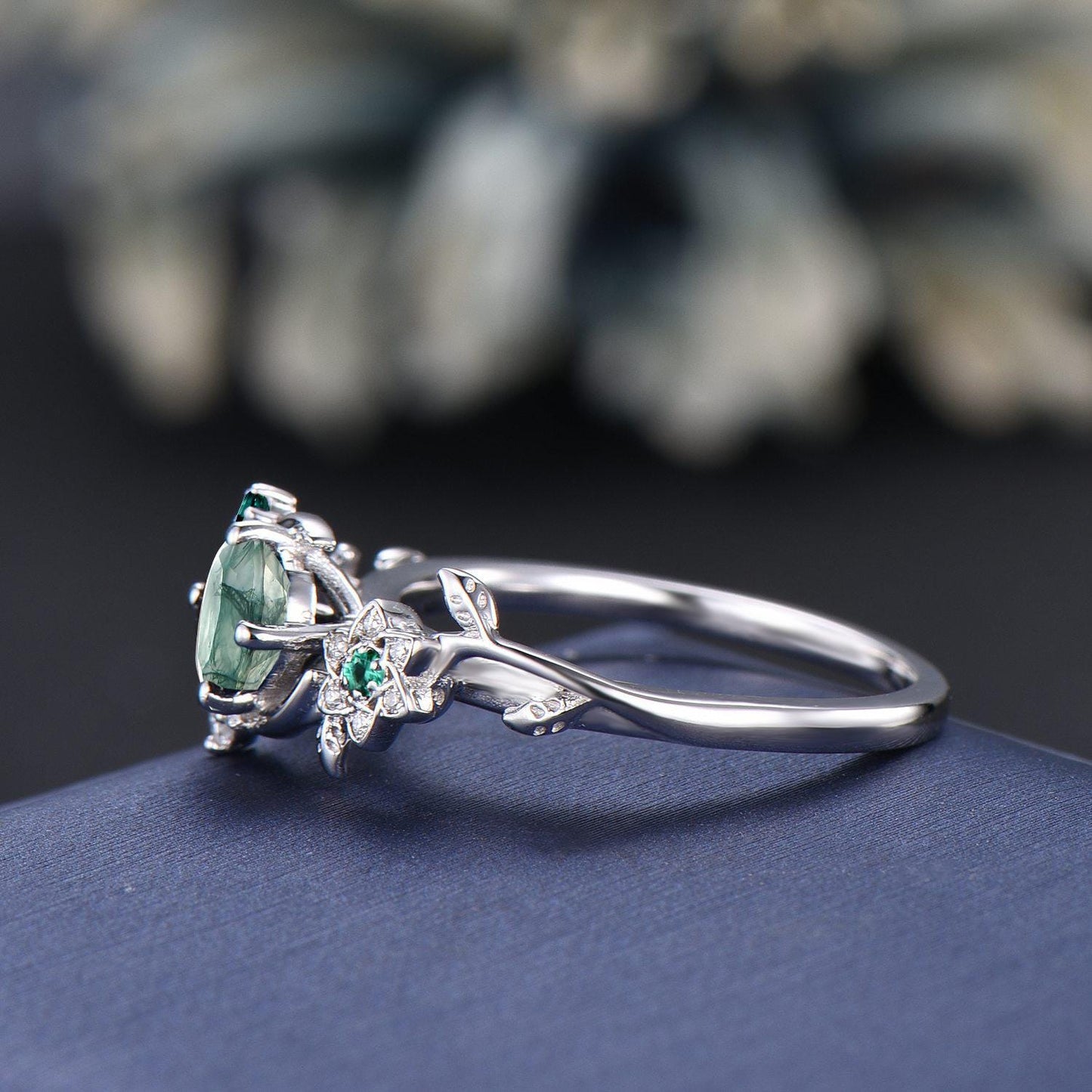 Round Natural Green Moss Agate Ring Crescent Moon Wedding Ring Vintage Leaf Branch Nature Inspired Emerald Cluster Promise Ring for Women