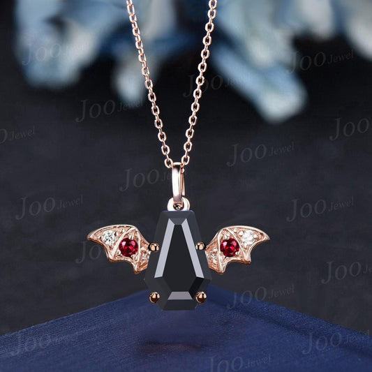 Gothic Coffin Natural Black Onyx Garnet Necklace Vintage Black Gemstone Bat Wing Pendant Red Black Non-Traditional Bridal Necklace for Women