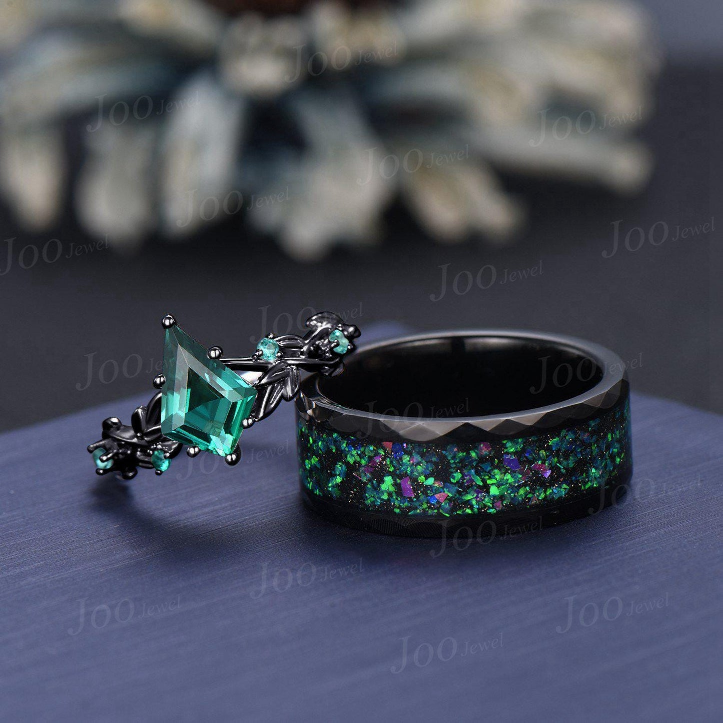 Green Emerald Couple Ring Set Kite Cut Emerald Leaf Vine Ring Yellow Gold Matching Ring Set His and Hers Goth Wedding Band Anniversary Gifts