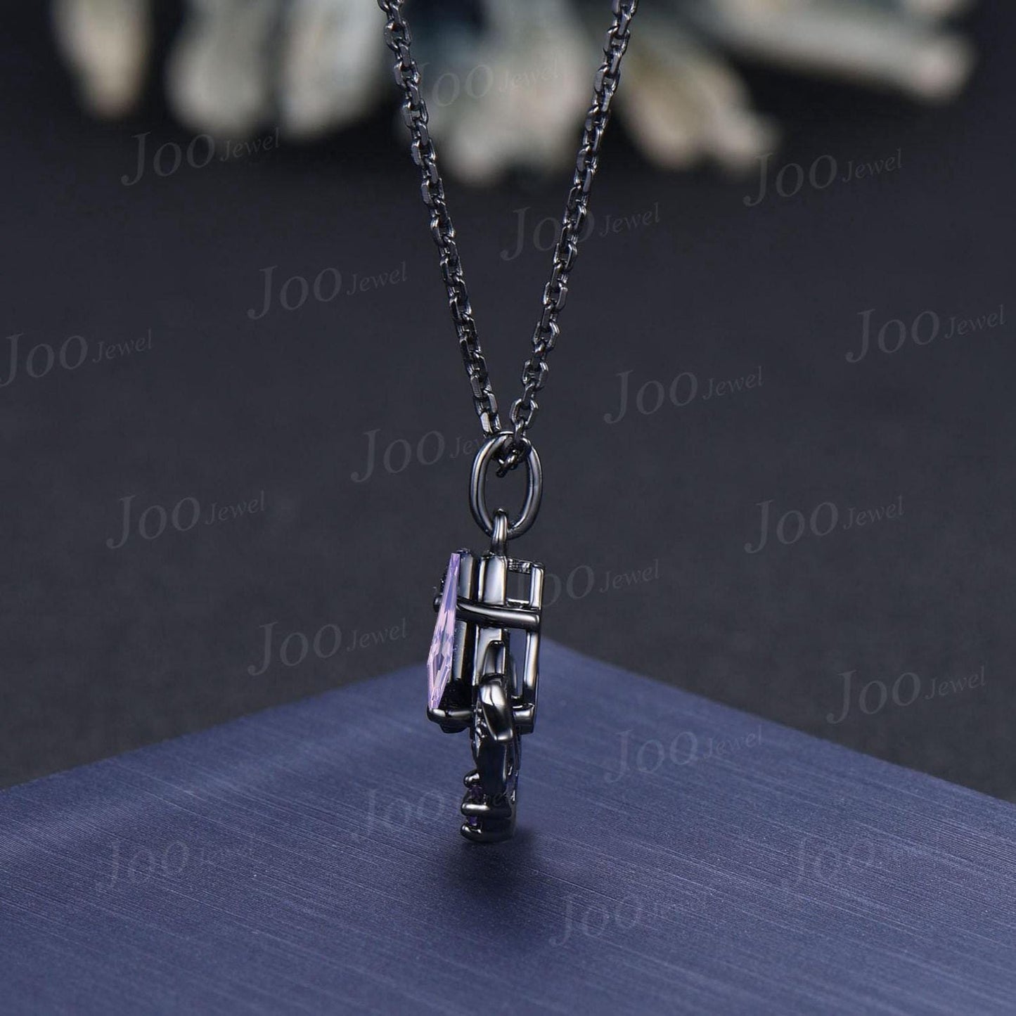 Natural Lavender Amethyst Coffin Shaped Necklace Gothic Black Gold Pendant Unique February Birthstone Birthday/Anniversary Gifts For Women