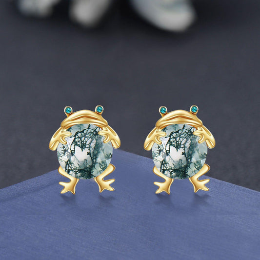 Round Cut Natural Pearl Frog Earrings | Emerald Opal Pearl Frog Studs | Unique Amphibian Jewelry for Women Girl |Creative Gifts for Daughter