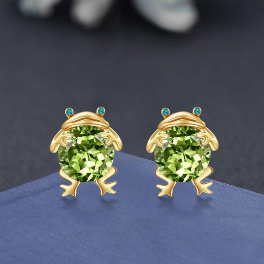 1 Pair Cute Frog Earrings Round Cut Natural Peridot Earrings Minimalist Emerald Peridot Frog Stud Earrings Birthday Gifts for Daughter Girl
