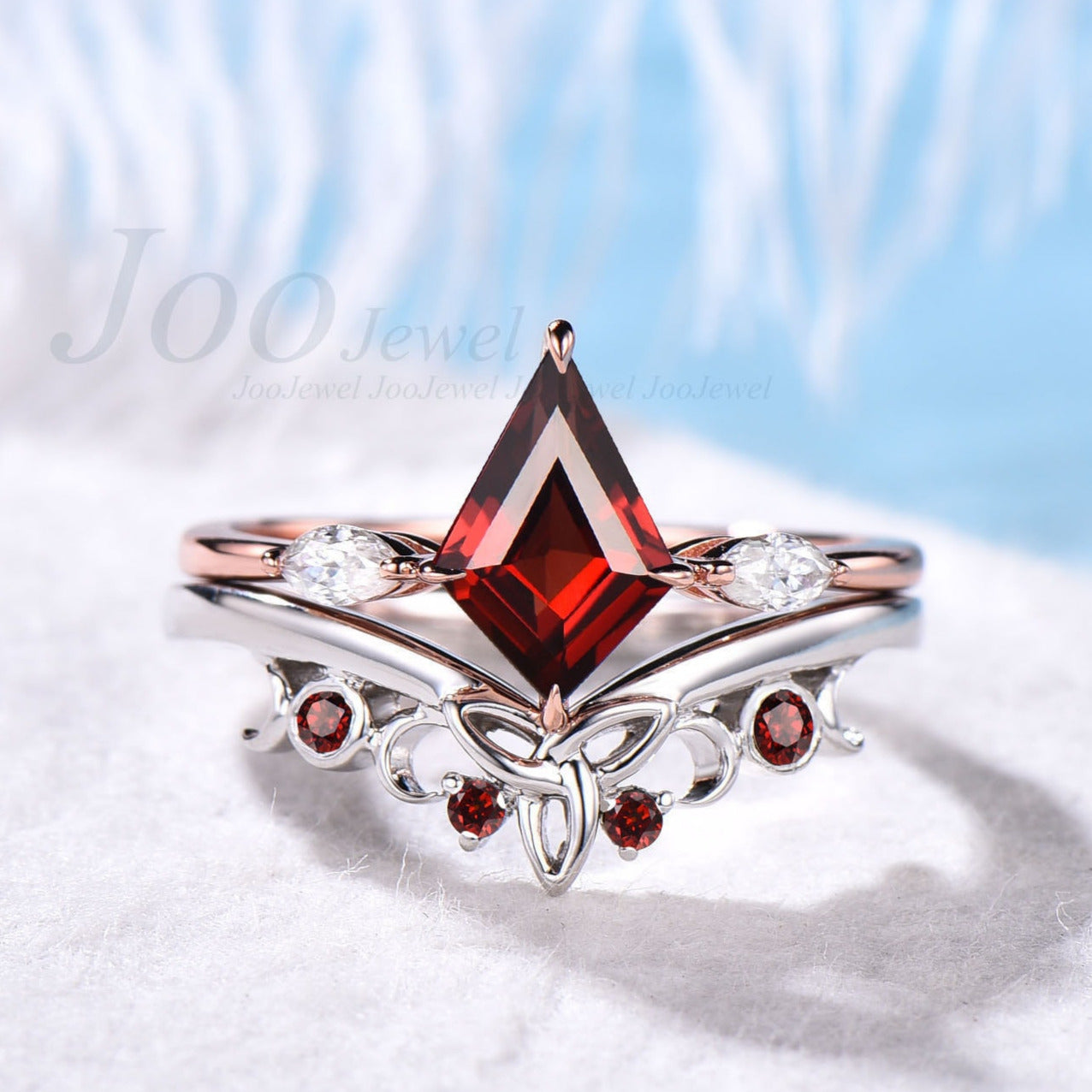 Kite Garnet Ring Set Red Gem Ring Garnet Crystal Engagement Ring Set Curve Wedding Band Personalized Bridal Ring January Birthstone Women