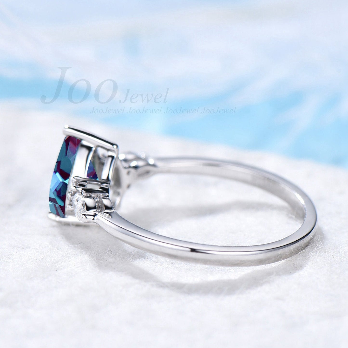 Alexandrite Ring 925 Sterling Silver Pear Wedding Bridal Ring June Birthstone Color Changing Ring Anniversary Jewelry Gemstone Ring Dainty