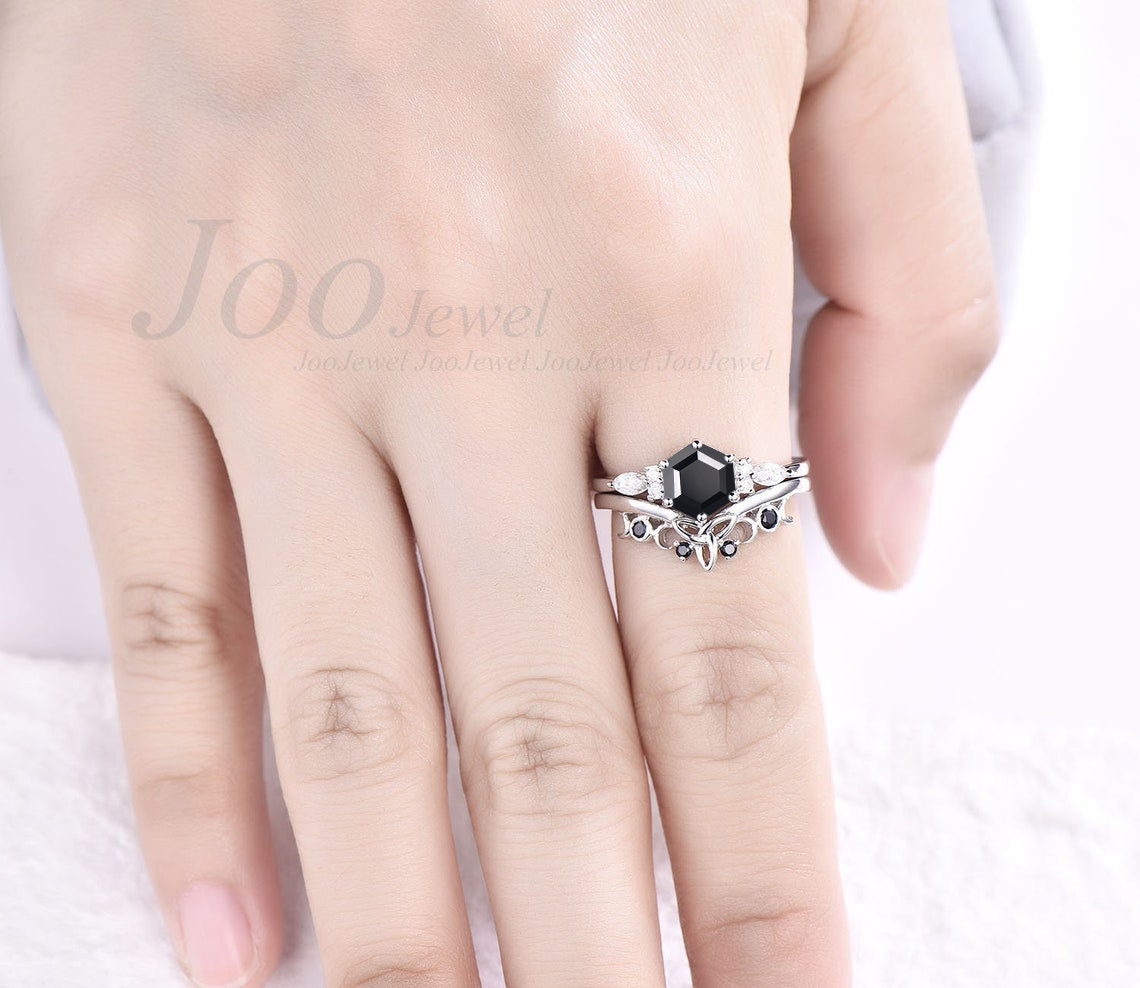 Natural Black Onyx Ring Women Vintage Hexagon Ring Set Black Onyx Engagement Rings Black Diamond Curve Celtic Wedding Band Black Bridal Set