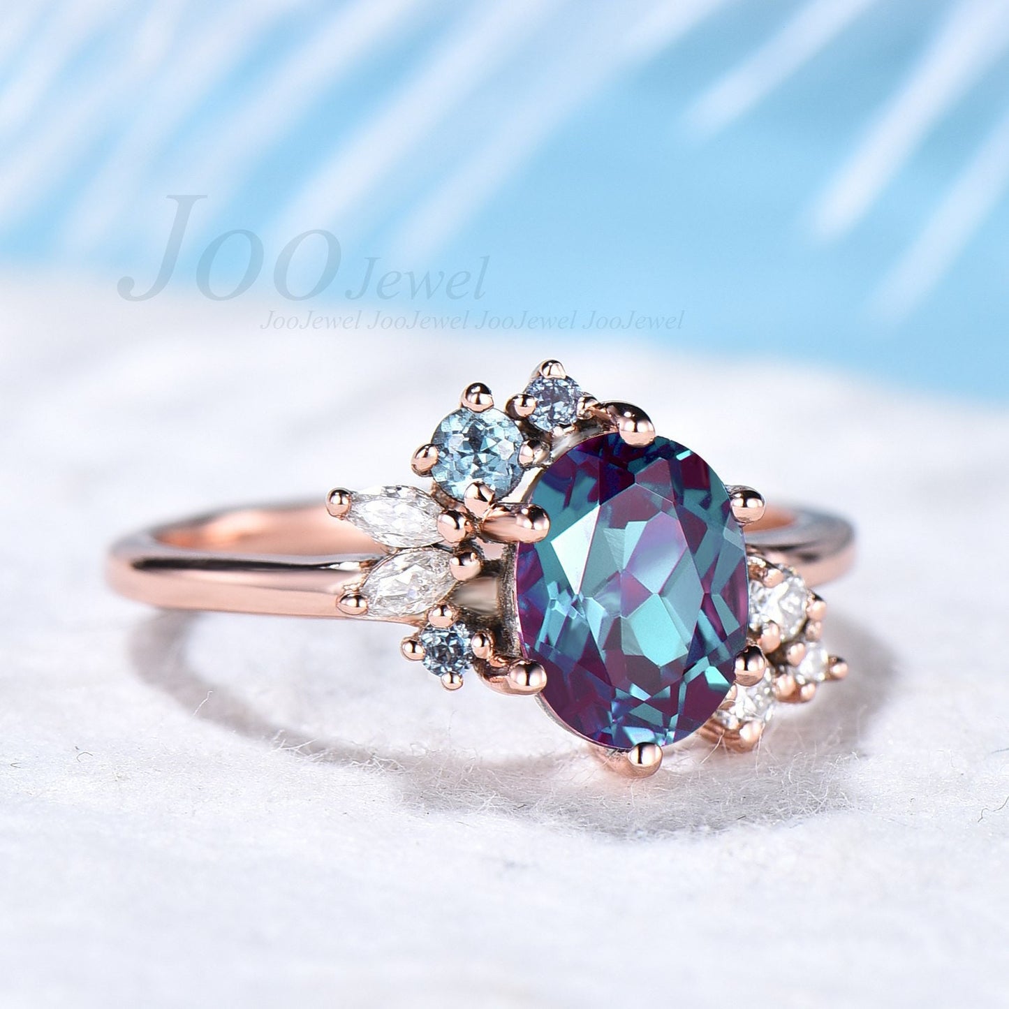 Cluster Alexandrite Engagement Ring Oval Alexandrite Cluster Wedding Ring Unique Diamond Moissanite Bridal Ring Promise Ring Gift for Her