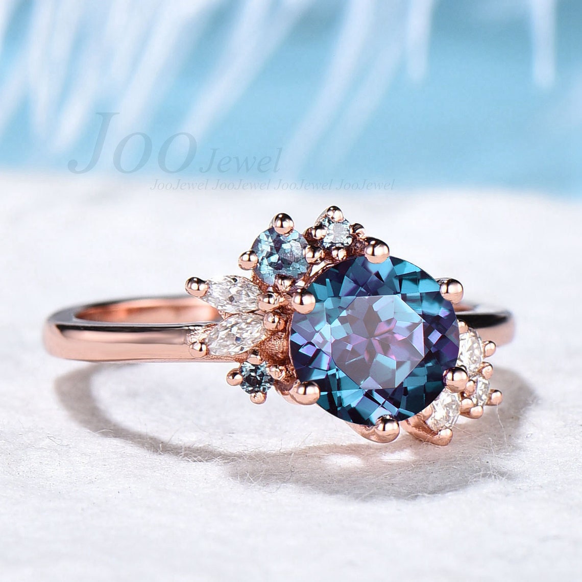 Round Alexandrite Engagement Ring Cluster Alexandrite Ring Wedding Ring Vintage Moissanite Cluster Bridal Ring Promise Ring Gift for Her