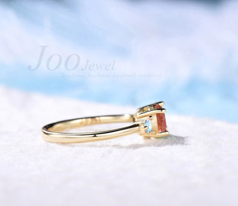 Oval Cut Natural Moonstone Sunstone Ring East West Ring Oval Orange Gemstone Ring Three Stone Engagement Ring Minimalist Ring Fine Jewelry