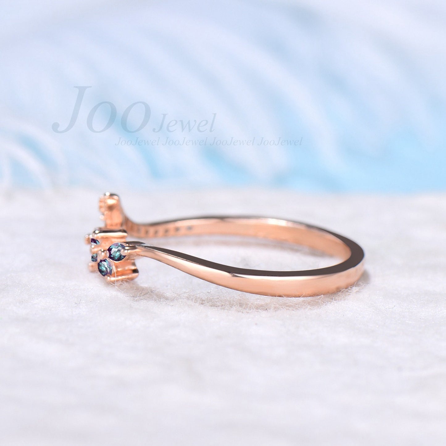 Leaf Wedding Band Marquise Cut Minimalist Alexandrite Wedding Ring Vintage Moissanite Alexandrite Twig and Leaf Ring Nature Inspired Jewelry