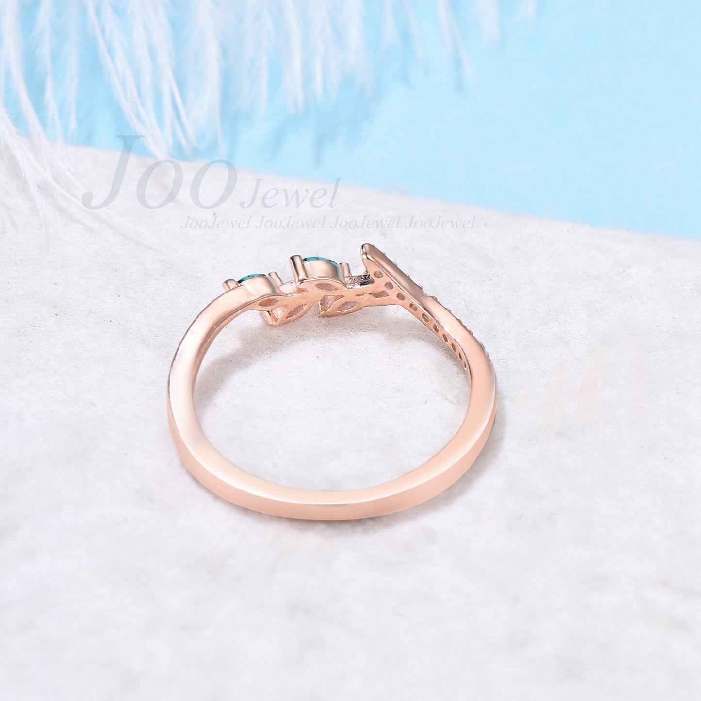 Minimalist Natural Turquoise Ring Sterling Silver Green Turquoise Leaf Wedding Band Dainty Moisssanite Wedding Ring Nature Inspired Jewelry