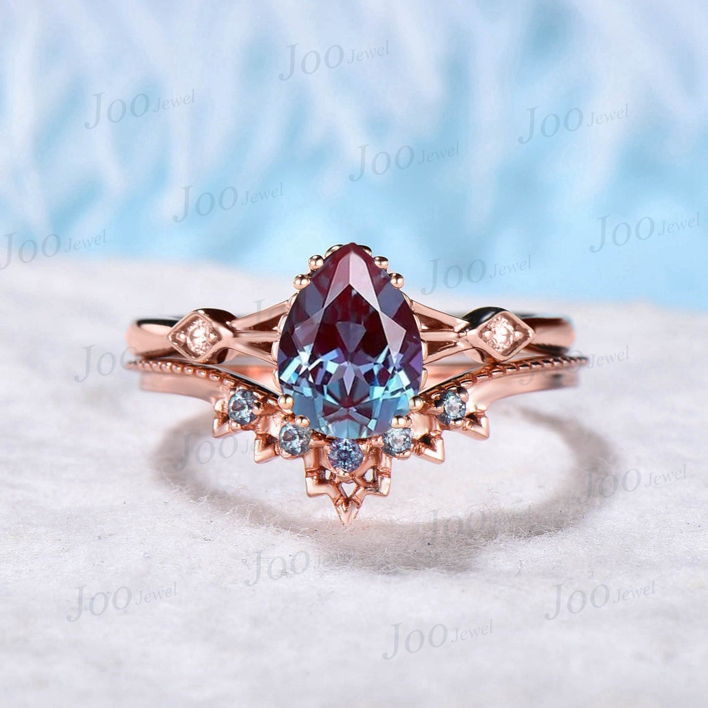 1.25ct Pear Shaped Alexandrite Ring Set Moissanite Ring Milgrain Alexandrite Wedding Band June Birthstone Ring Color Change Engagement Ring