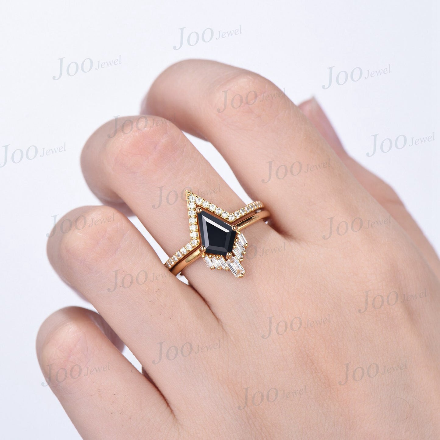 Kite Natural Black Onyx Engagement Ring Set Vintage Kite Ring Set 10K Yellow Gold Unique Gothic Black Bridal Set Art Deco Curve Wedding Band