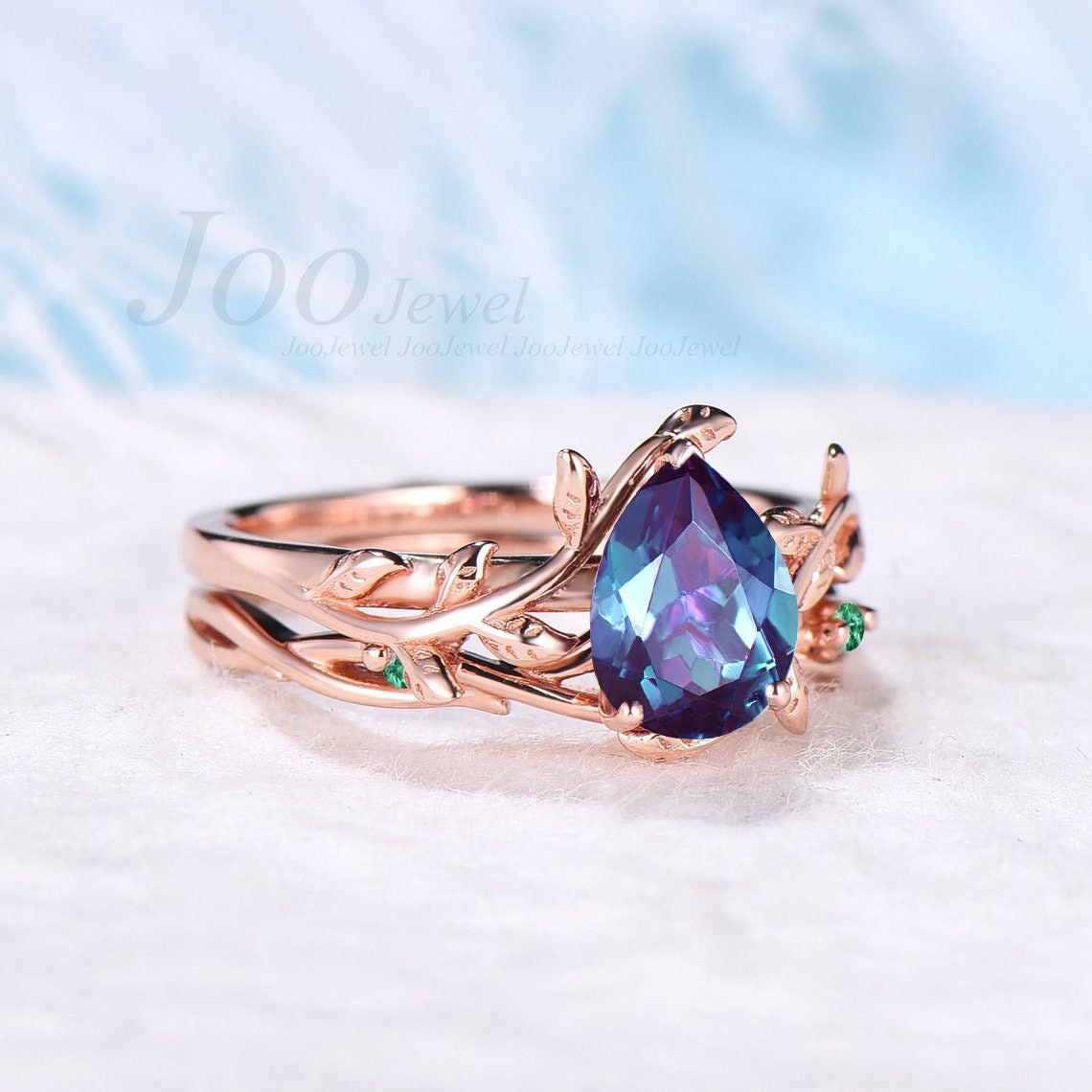 Nature Inspired Alexandrite Engagement Ring Vintage 14K White Gold Pear Cut Alexandrite Ring Emerald Leaf Wedding Ring Unique Promise Gift