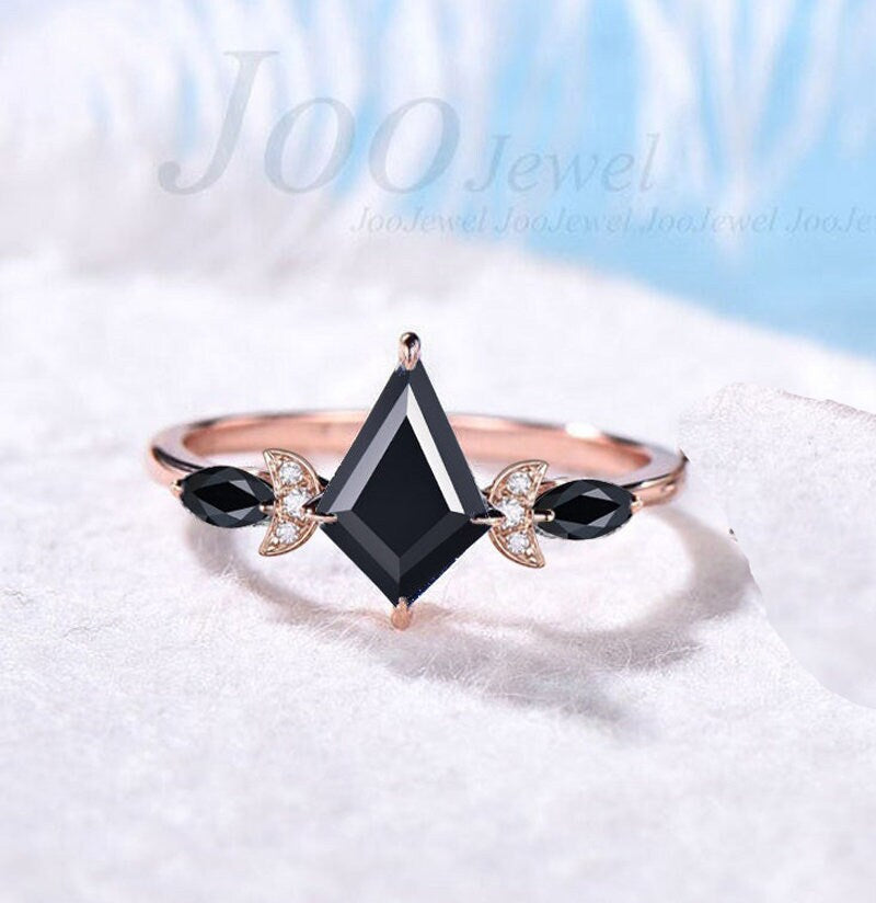 Kite Cut Natural Black Onyx Celestial Engagement Ring Set Triple Moon Goddess Ring Black Bridal Set Celtic Knot Irish Ring Moon Phase Ring