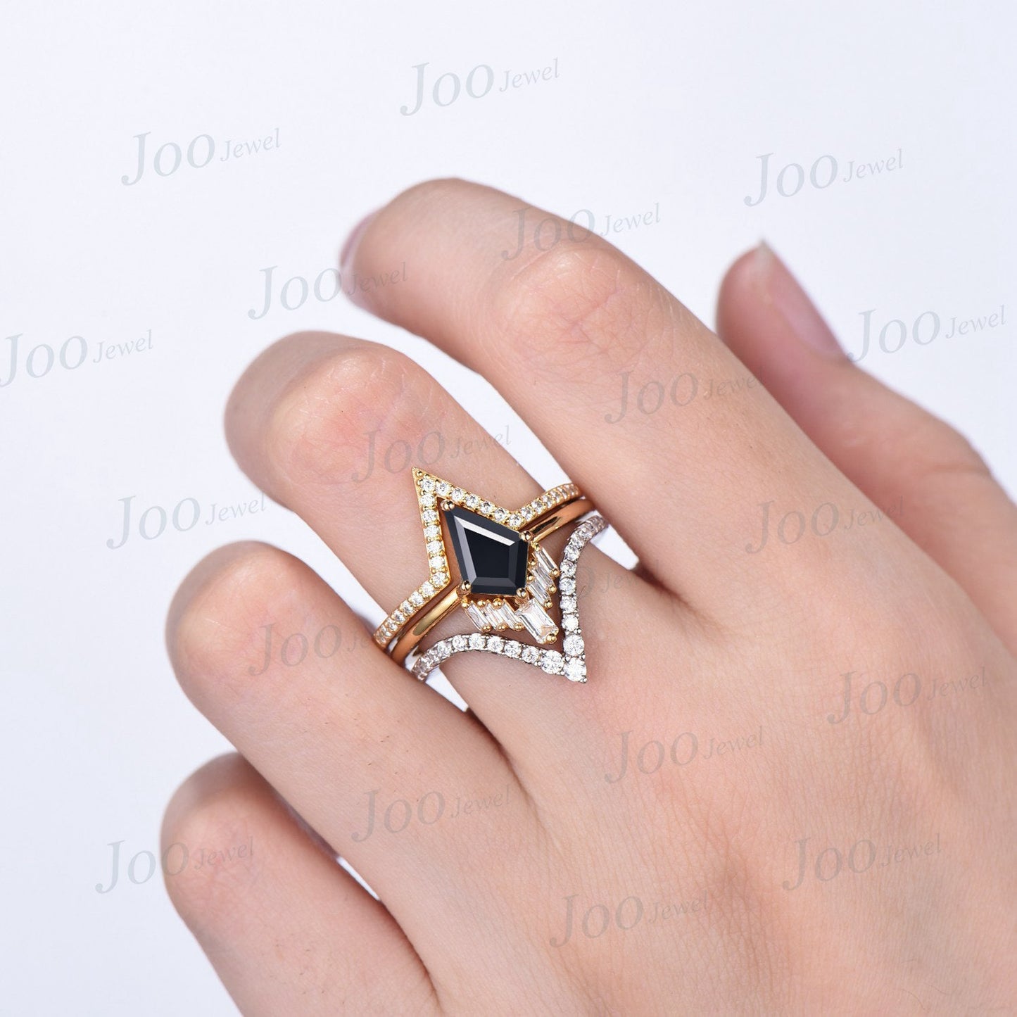 Kite Natural Black Onyx Engagement Ring Set Vintage Kite Ring Set 10K Yellow Gold Unique Gothic Black Bridal Set Art Deco Curve Wedding Band