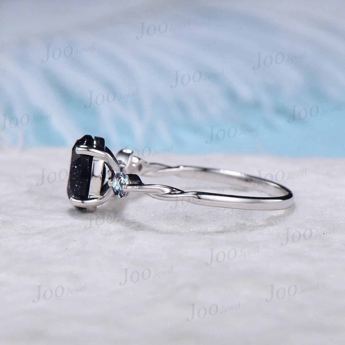 1.5ct Oval Galaxy Starry Sky Blue Sandstone Ring Cluster Alexandrite Ring Asymmetrical Ring Celestial Wedding Promise Ring Anniversary Gifts
