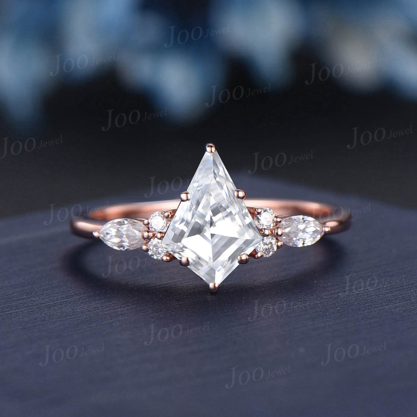 Kite Cut Moissanite Diamond Engagement Ring Set 14K Rose Gold Marquise Moissanite Wedding Bridal Ring Set Unique Anniversary/Promise Gifts