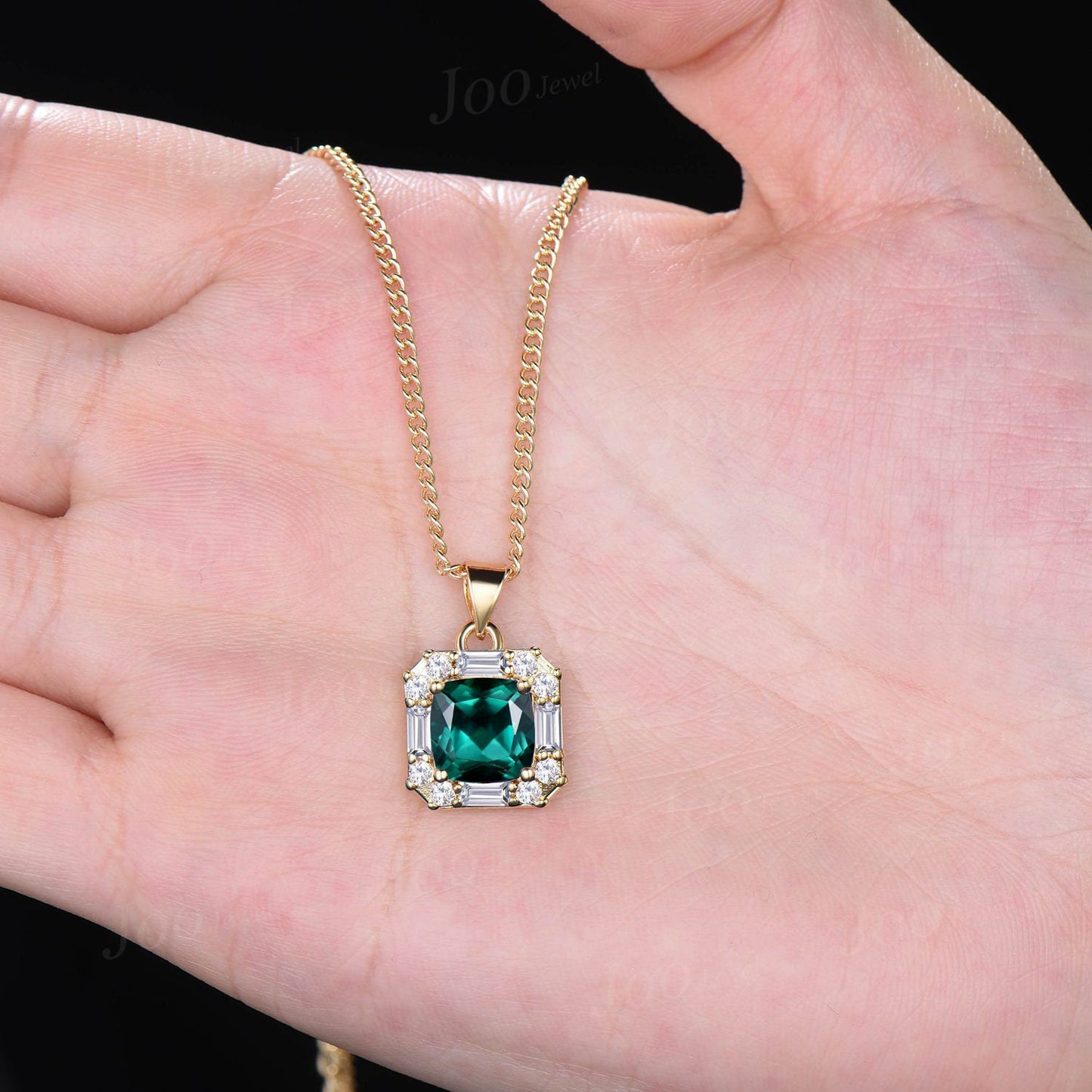 8mm Cushion Cut Green Emerald Moissanite Pendant Necklace Women Solid 14K Yellow Gold Gemstone Pendant May Birthstone Jewelry Wedding Gift